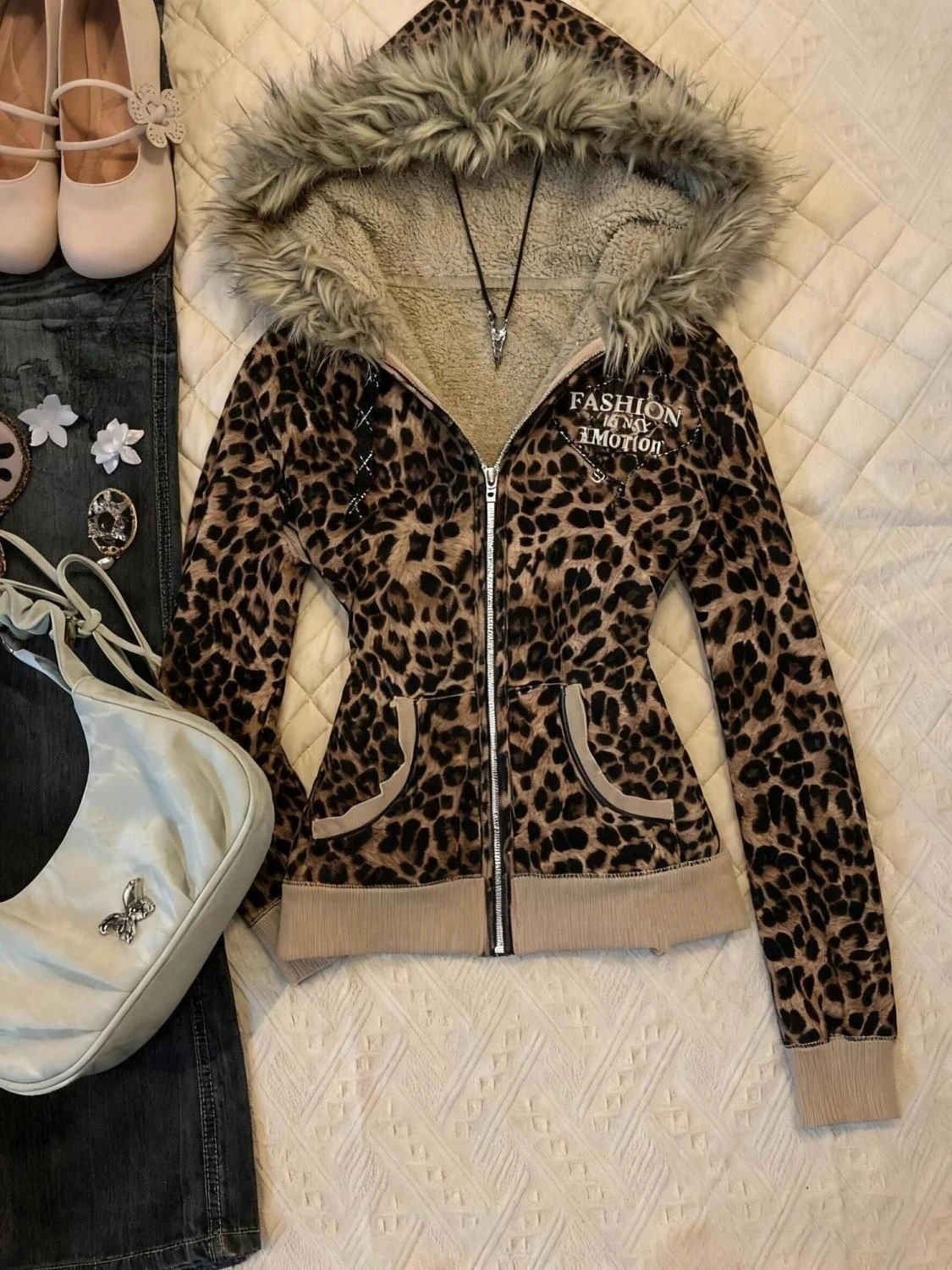 kf-Sac9f8d773a044735bd179d550572d9dc6 Y2K Hot Girl Autumn Winter Harajuku Vintage Leopard Print Slim Fit Sweatshirt Women Gothic Fur Collar Zipper Long Sleeve Hoodie - Image 1