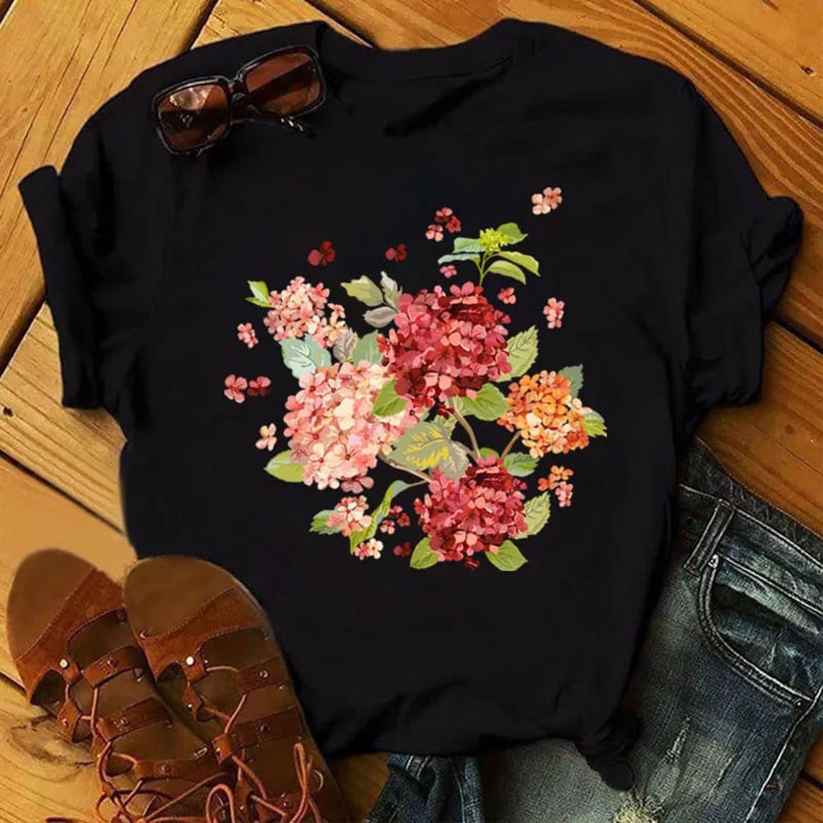 4c2dae75f1a097d67d86daa03a61f0e6 Black &White Fashionable Tops Ladies Short Sleeve Casual Girls Print New Top For Girls - T Shirt For Women - Image 1